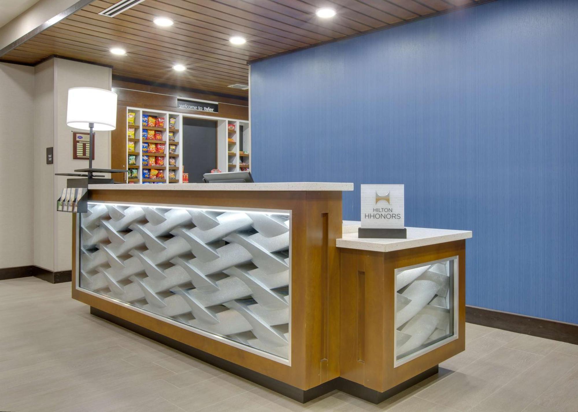 Hampton Inn & Suites Tyler-South Ngoại thất bức ảnh